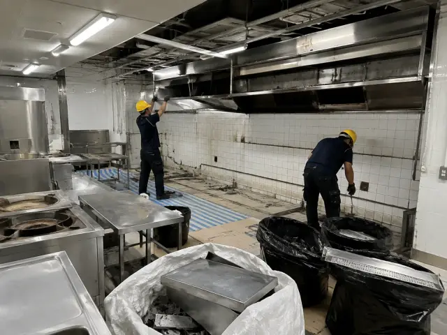 銅鑼灣餐廳廚房清拆工程